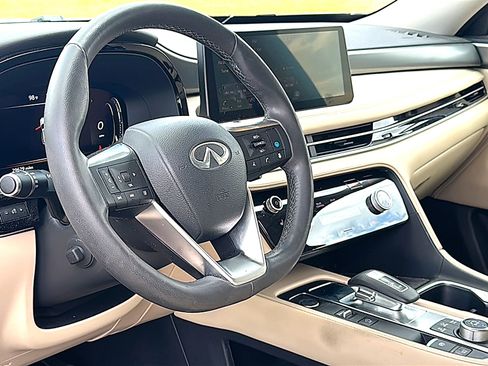 Used 2023 INFINITI QX60 Luxe w/ Cargo Package FWD image 5