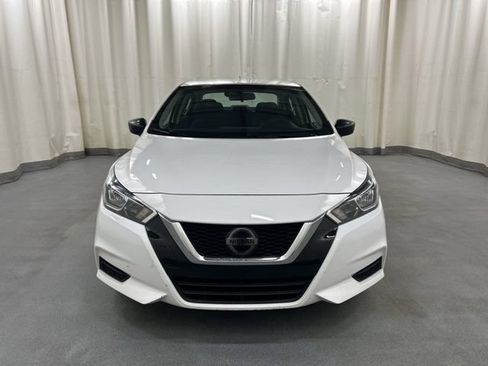 Used 2021 Nissan Versa S FWD image 7