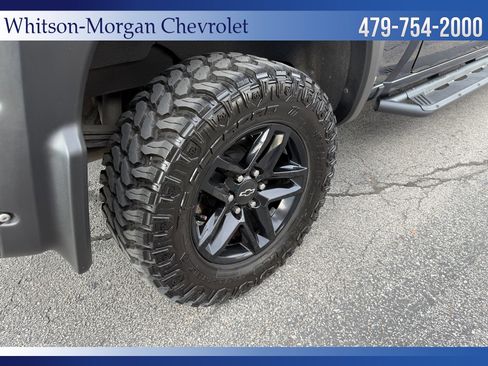Used 2019 Chevrolet Silverado 1500 LT Trail Boss w/ Convenience Package image 9