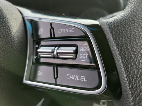 Used 2020 Kia Optima LX image 23