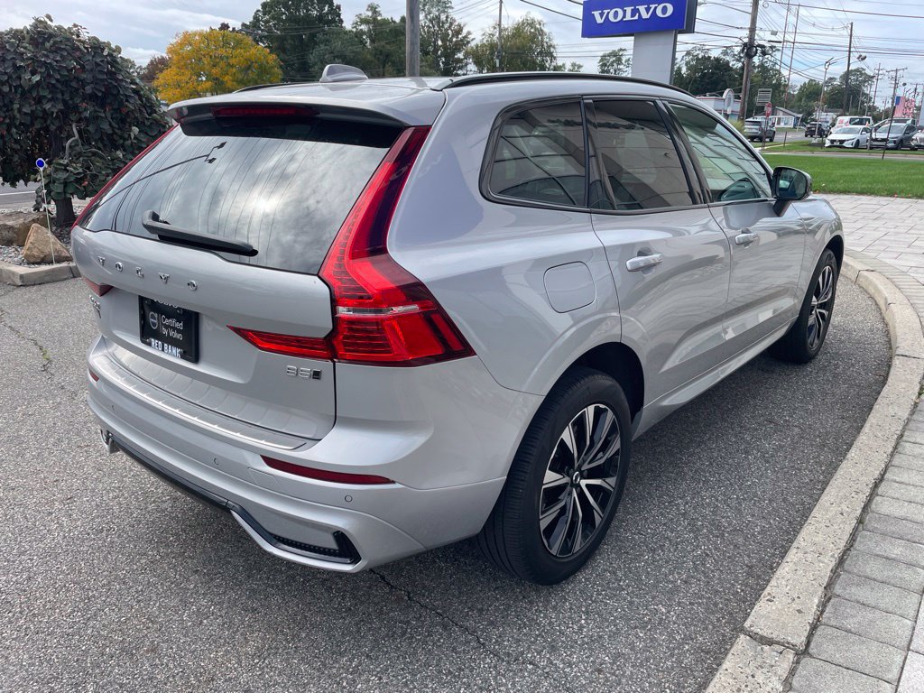 Certified 2024 Volvo XC60 B5 Core w/ Climate Package AWD/4WD image 5