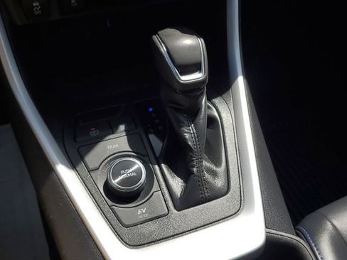 Used 2022 Toyota RAV4 XSE w/ XSE Grade Weather Package image 33