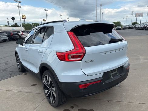 Used 2024 Volvo XC40 B5 Plus w/ Protection Package Premier AWD/4WD image 8