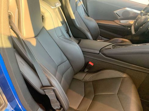 Used 2021 Chevrolet Corvette Stingray Preferred Cpe w/ 2LT image 25