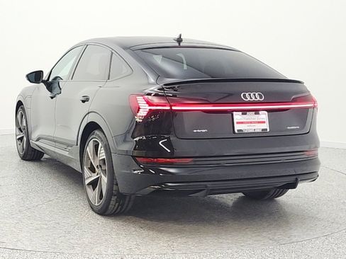 Used 2023 Audi e-tron Prestige w/ Prestige Package AWD/4WD image 7