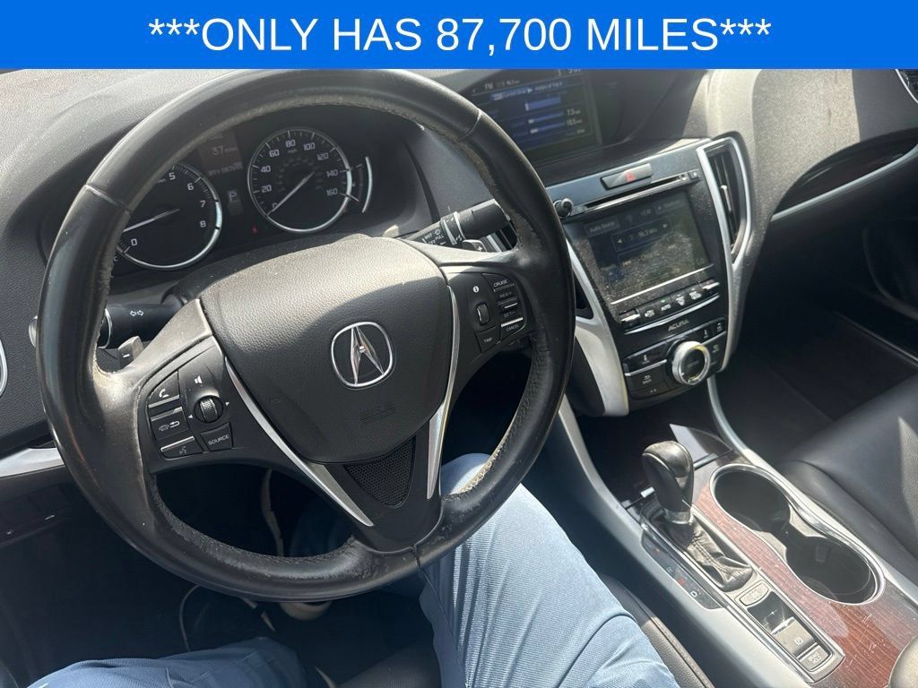 Used 2017 Acura TLX FWD image 18