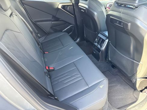 Used 2025 BMW X3 xDrive30i w/ Premium Package AWD/4WD image 16