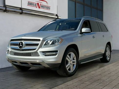 Used 2016 Mercedes-Benz GL 450 4MATIC image 7