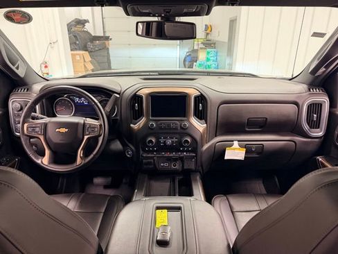 Certified 2022 Chevrolet Silverado 1500 High Country w/ LPO, Dark Essentials Package image 21