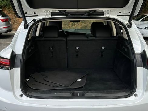 Used 2023 Buick Envision Preferred image 34