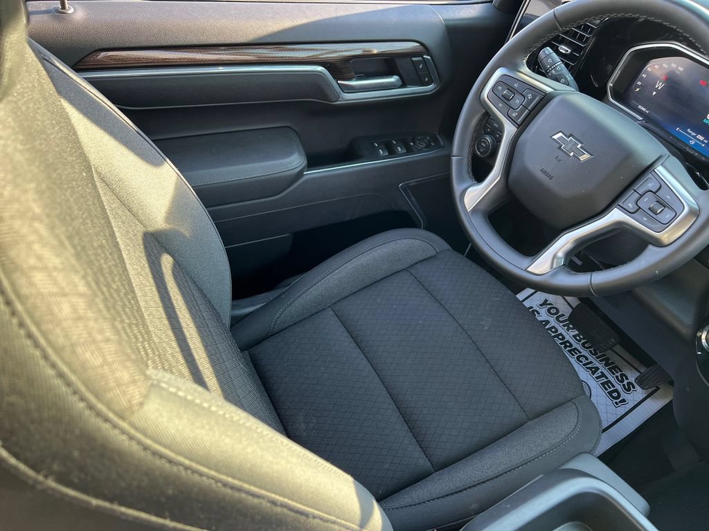 Used 2026 Chevrolet Silverado 1500 RST AWD/4WD image 16