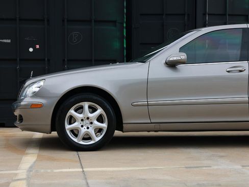 Used 2006 Mercedes-Benz S 430 4MATIC image 27
