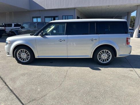 Used 2016 Ford Flex SEL w/ Equipment Group 202A image 4