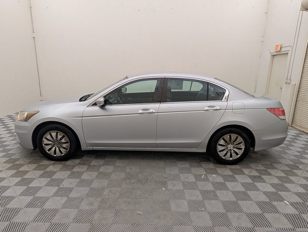 Used 2012 Honda Accord LX image 8