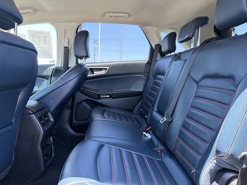 Certified 2023 Ford Edge SEL w/ Sport Appearance Package AWD/4WD image 18