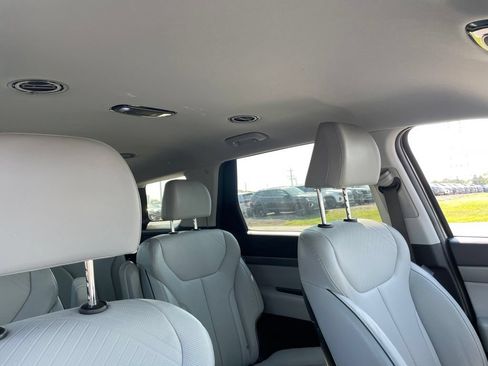 Used 2025 Hyundai Palisade SEL AWD/4WD image 13