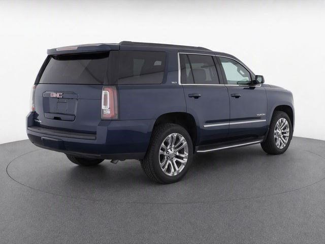 Used 2018 GMC Yukon SLT w/ Premium Edition AWD/4WD image 3