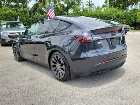 Used 2024 Tesla Model Y Performance AWD/4WD image 7