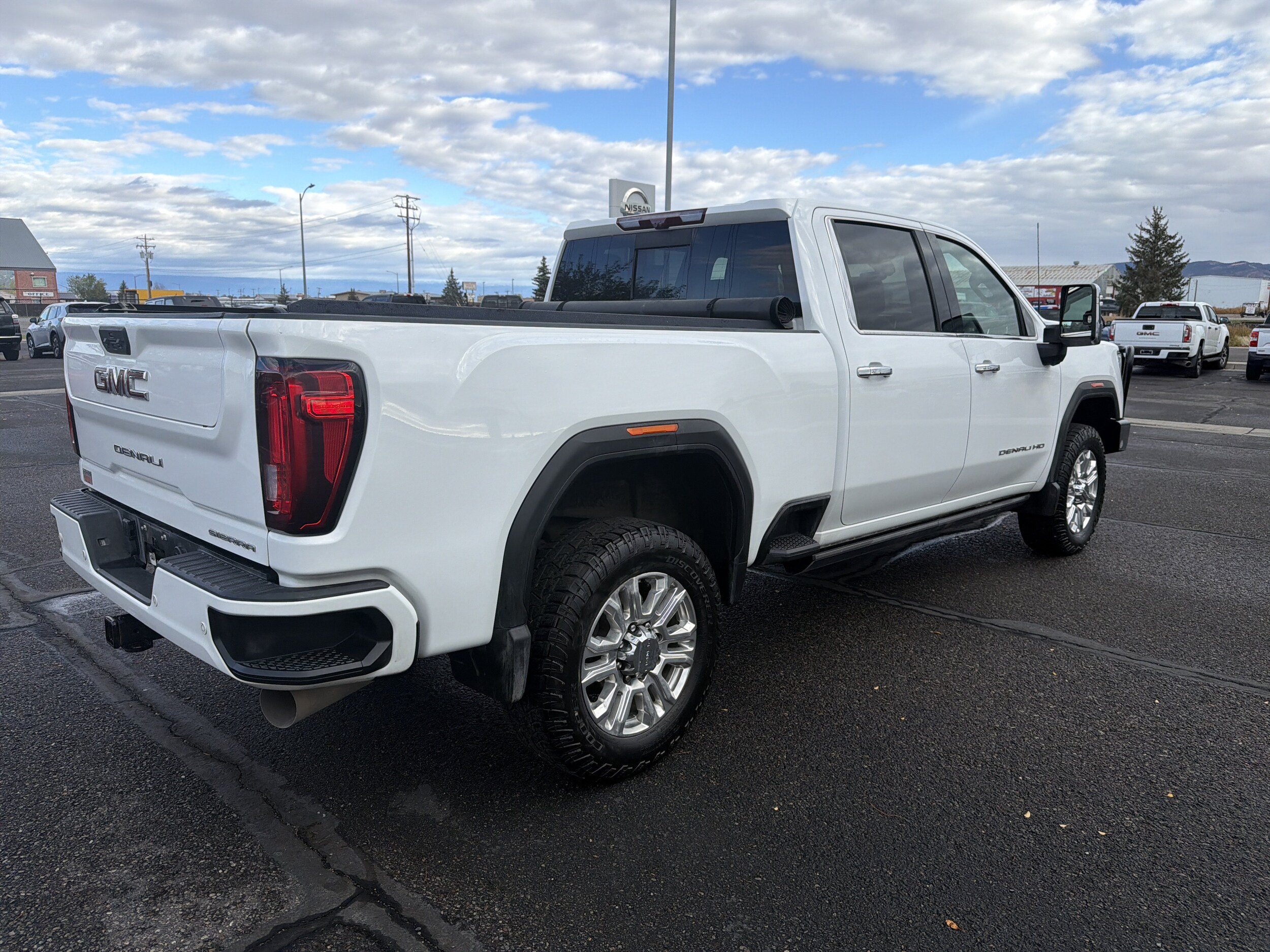 Used 2021 GMC Sierra 3500 Denali w/ Denali Ultimate Package AWD/4WD image 5