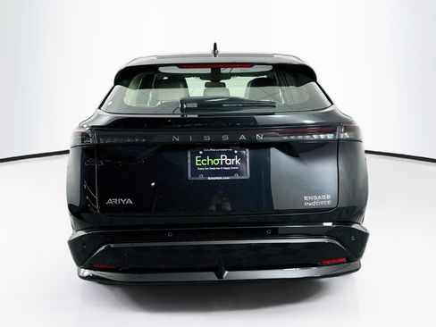 Used 2024 Nissan Ariya AWD image 7