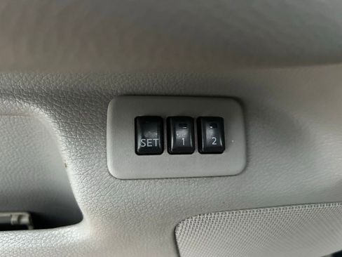 Used 2009 INFINITI M35 w/ Technology Pkg image 15