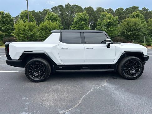 Used 2025 GMC Hummer EV 2X w/ LPO, Dark Essentials Package AWD/4WD image 25