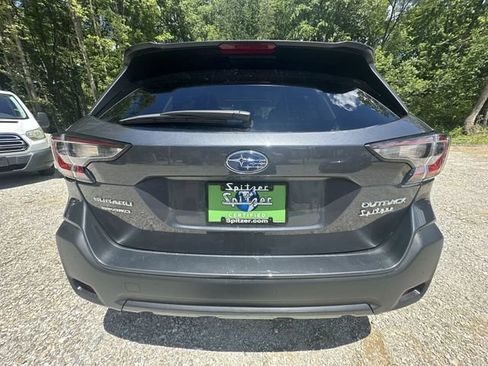 Used 2024 Subaru Outback Premium AWD/4WD image 36