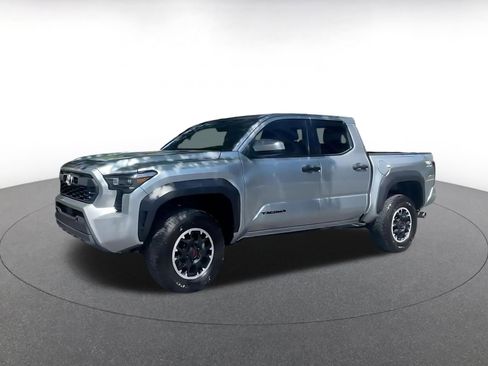 Used 2024 Toyota Tacoma TRD Off-Road AWD/4WD image 6