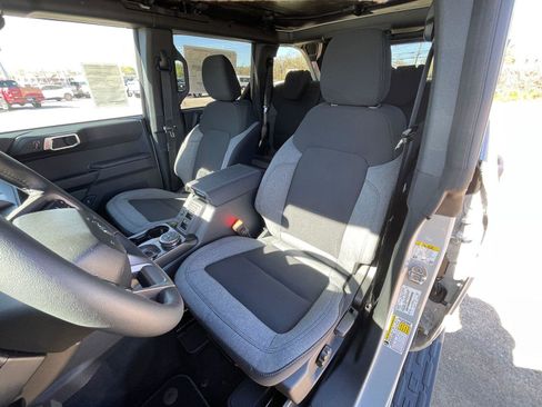New 2026 Ford Bronco Big Bend image 9
