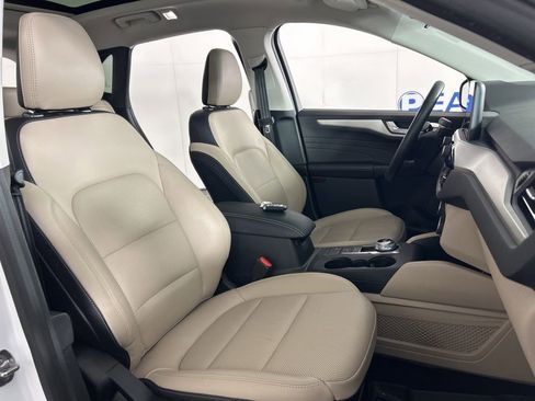Used 2021 Ford Escape SEL w/ Technology Package AWD/4WD image 30