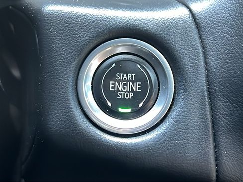 Used 2021 Chevrolet Tahoe High Country w/ Premium Package AWD/4WD image 33