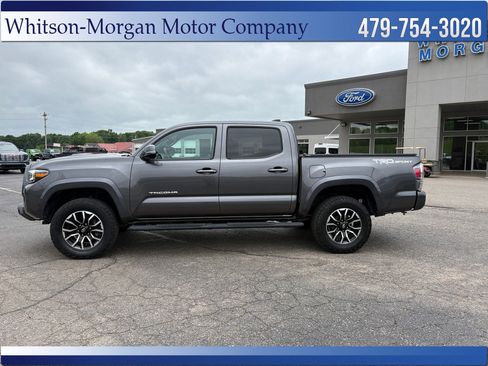 Used 2021 Toyota Tacoma TRD Sport w/ Technology Package RWD image 8