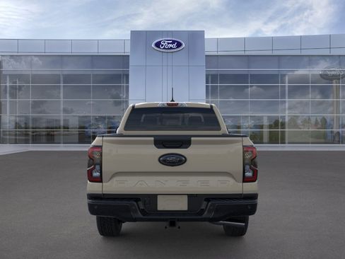 New 2026 Ford Ranger XLT w/ Black Appearance Package RWD image 5