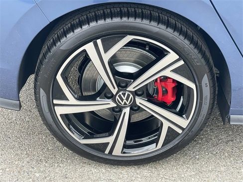 New 2025 Volkswagen GTI SE image 30