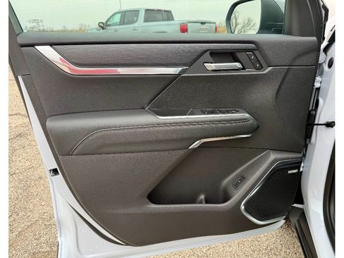 New 2026 GMC Acadia Elevation w/ Black Edition FWD image 10