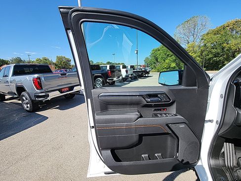 New 2026 GMC Sierra 1500 AT4 image 14