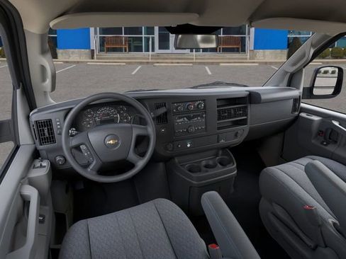New 2026 Chevrolet Express 2500 w/ Driver Convenience Package image 15