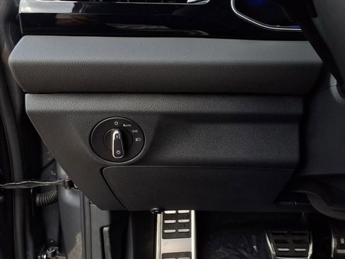 New 2025 Volkswagen Jetta Sport FWD image 14