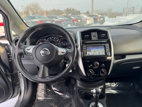 Used 2015 Nissan Versa Note SR w/ SR Tech Package image 34