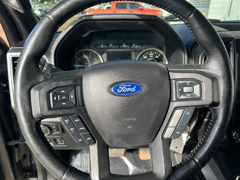 Used 2018 Ford F150 XLT w/ Equipment Group 302A Luxury image 20