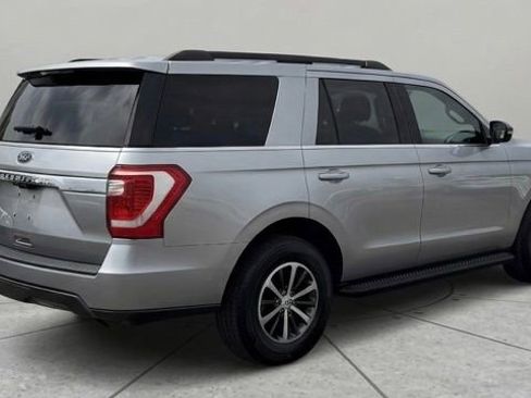 Used 2020 Ford Expedition XL AWD/4WD image 5