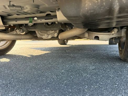 Used 2020 Ford Explorer Platinum w/ Premium Technology Package image 20