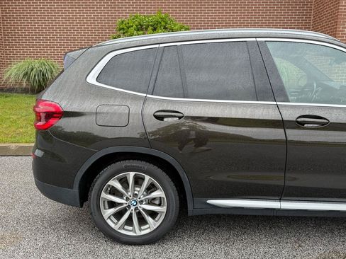 Used 2019 BMW X3 xDrive30i w/ Premium Package AWD/4WD image 16