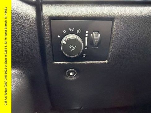 Used 2018 Jeep Grand Cherokee Limited AWD/4WD image 13