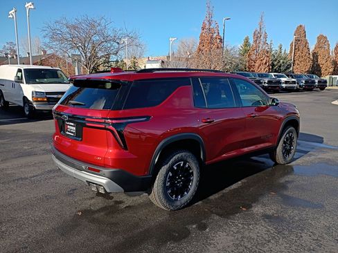 New 2026 Chevrolet Traverse Z71 w/ Enhanced Driving Package image 10