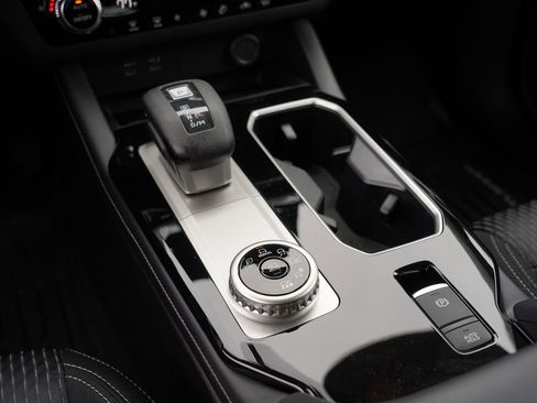 New 2026 Mitsubishi Outlander ES image 22