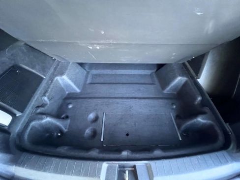 Used 2013 Dodge Journey R/T image 18