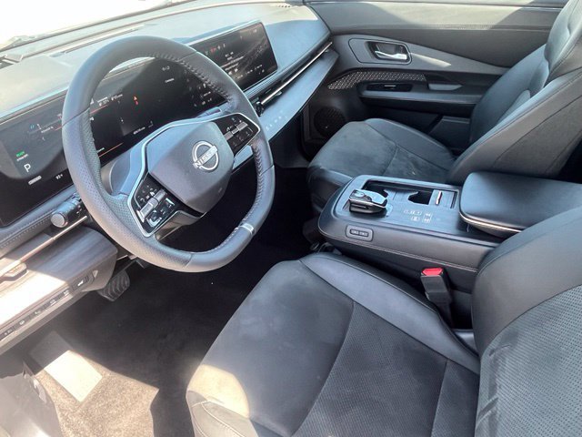 Used 2023 Nissan Ariya FWD image 11