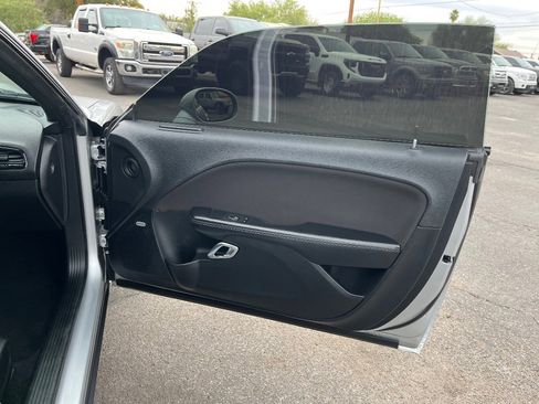 Used 2019 Dodge Challenger R/T Scat Pack w/ T/A Package RWD image 32