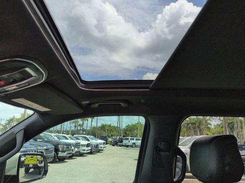 Used 2022 Jeep Wagoneer Series III w/ Premium Group I RWD image 21